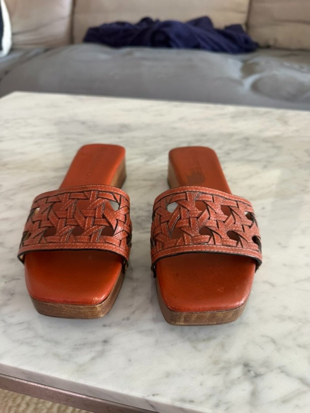 Tory Burch Brown Basketweave Leather Clog Size 7 - Picture 1 of 7